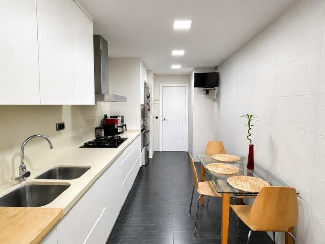 Piso en venta en Gavà, Diagonal Colomeres. Amplio y Luminoso piso en Gavà. Pisos.