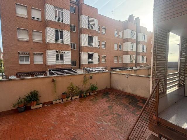 Piso en venta en Gavà, Diagonal Colomeres. Piso con terrazas en La Bòbila Gavà. Pisos.