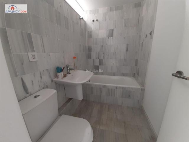 Piso en venta en Gelves. APARTAMENTO LOFT EN GELVES. Pisos.
