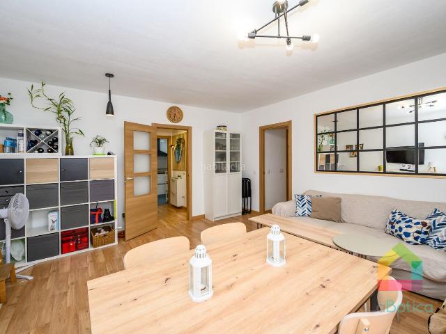 Piso en venta en Gerindote. CUATRO DORMITORIOS, PISCINA, GARAJE Y TRASTERO EN GERINDOTE. Pisos.