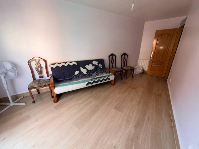 Piso en venta en Getafe, San Isidro. Impecable Piso Reformado en el Corazón de Getafe Centro por solo 235,000. Pisos.