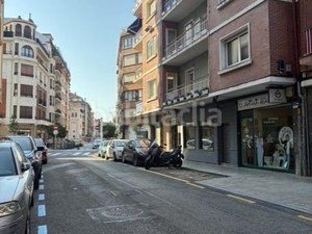 Piso en venta en Getxo, Las Arenas. Pisos.