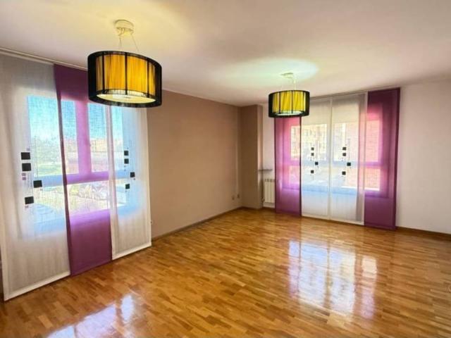 Piso en Venta en Gijón