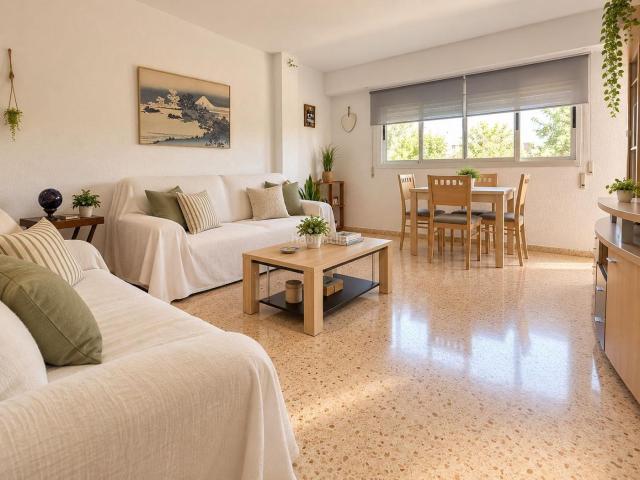 Piso en venta en Gilet. Un hogar amplio y luminoso de 4 habitaciones en Gilet. Pisos.