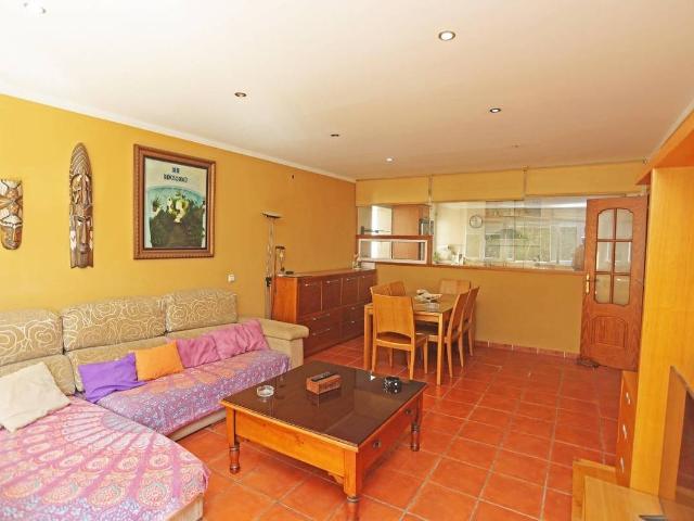 Piso en Venta en Girón Las Delicias