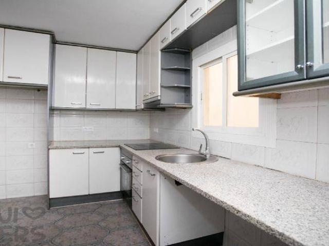 Piso en Venta en Girona