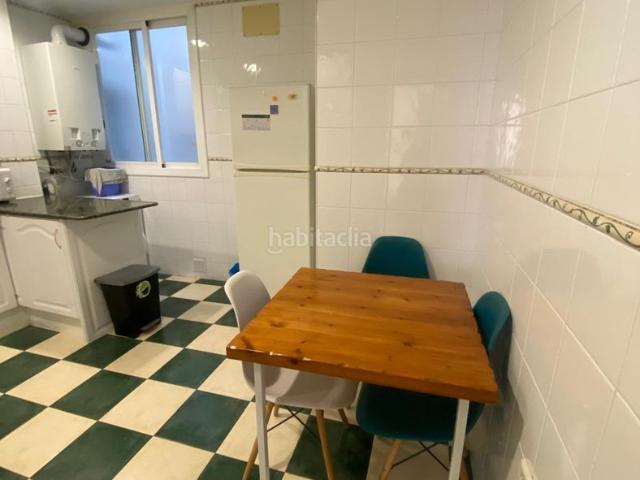 Piso en venta en Girona, Eixample Nord. Pis de 91m2 al costat de lestacio de tren i bus. Pisos.