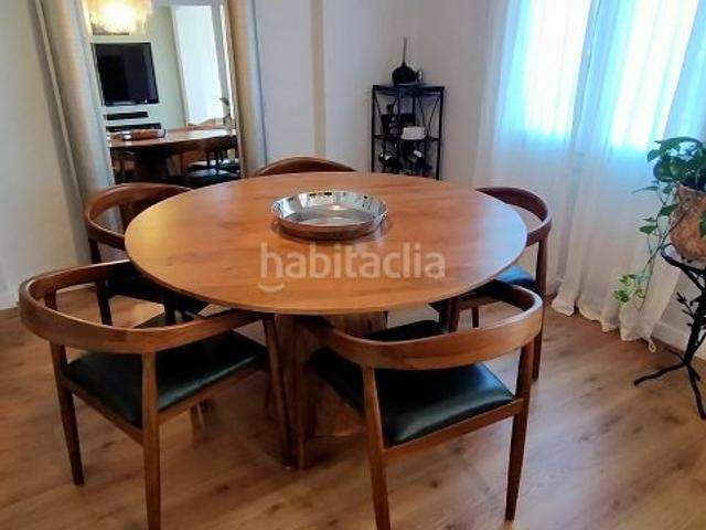 Piso en venta en Girona, Eixample Nord. Piso de 5 dormitorios en el corazón de Girona. Pisos.