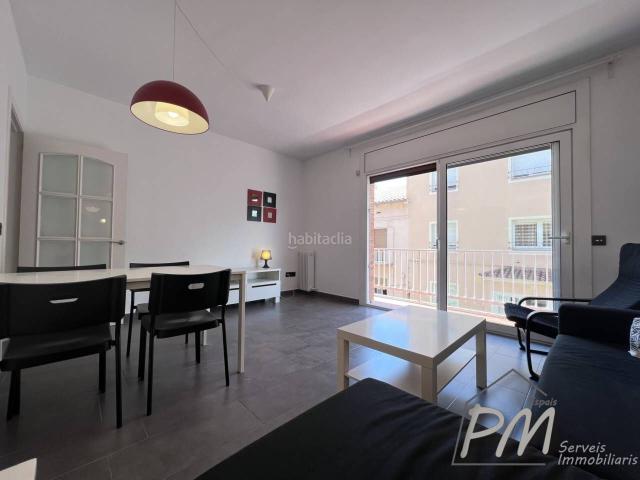 Piso en venta en Girona, Eixample Sud Migdia. Venta de piso reformado en EixampleCentre, Girona Capital. Pisos.