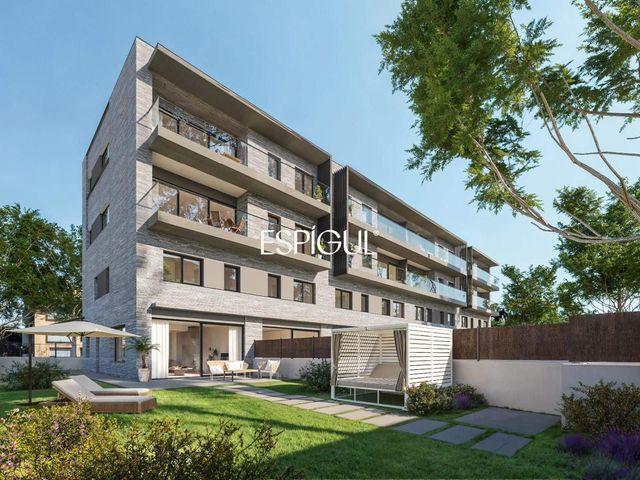 Piso en venta en Girona, Girona