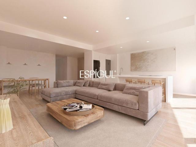 Piso en venta en Girona, La Devesa. Piso nuevo con terraza en Girona Devesa. Pisos.