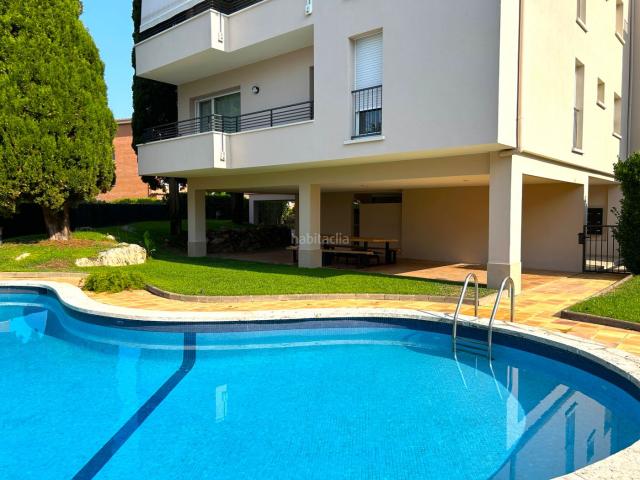 Piso en venta en Girona, Montjuïc. ÀTIC A MONTJUIC GIRONA. Pisos.