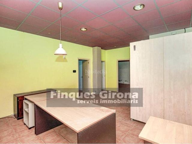 Piso en venta en Girona, Montjuïc. LOCAL CAMBIADO DE USO A VIVIENDA EN MONTJUÏC GIRONA. Pisos.