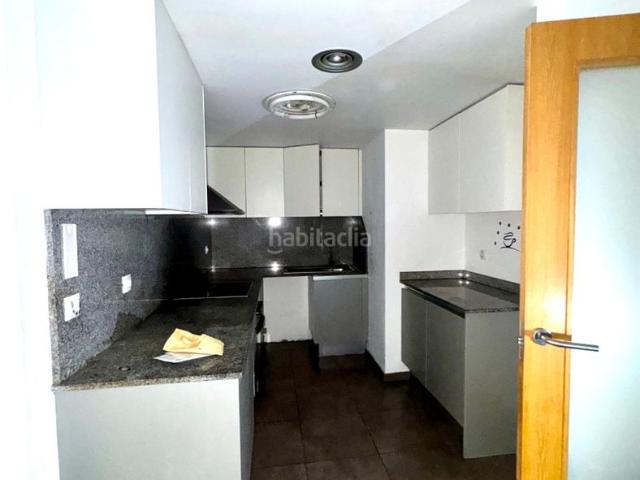 Piso en venta en Girona, Sant Narcis. Pisos.
