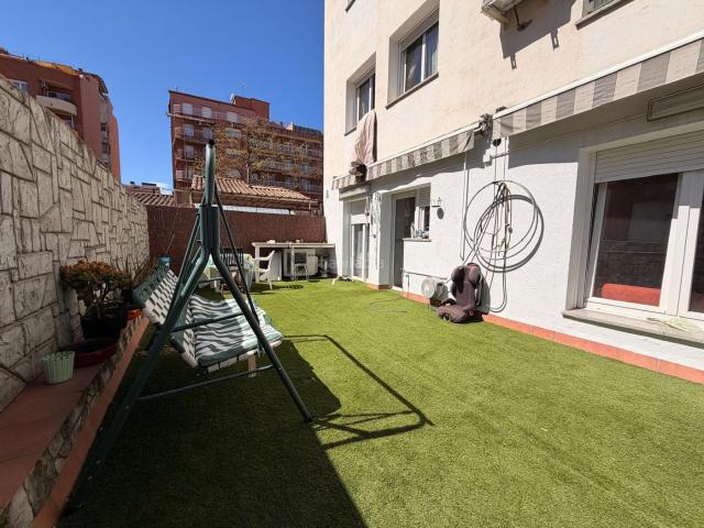 Piso en venta en Girona, Santa Eugenia. Pisos.
