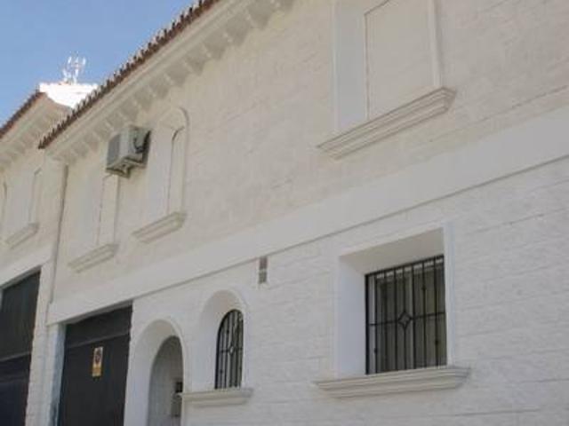 Piso en Venta en Gójar