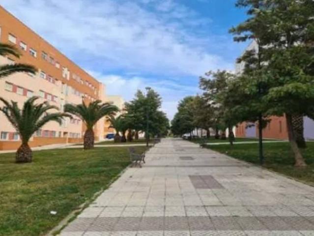Piso en Venta en Golf Guadiana