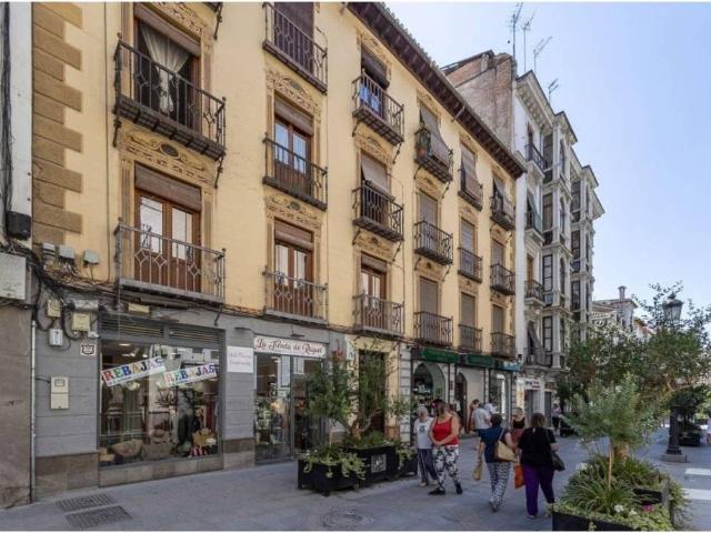 Piso en Venta en Granada