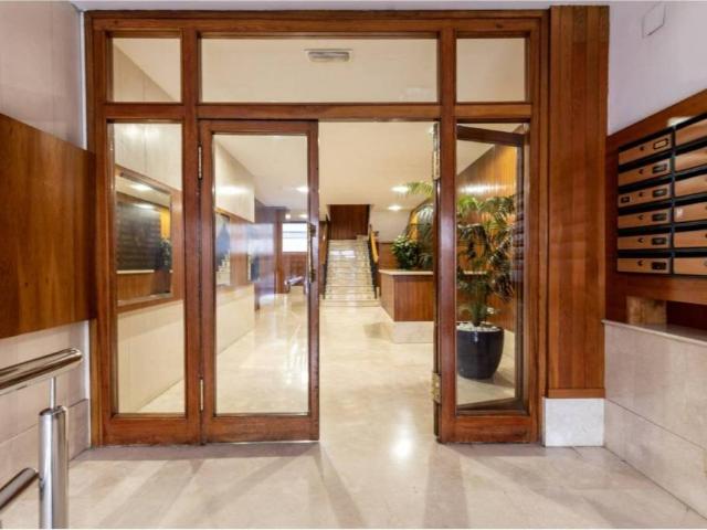 Piso en Venta en Granada