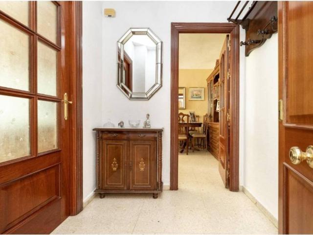 Piso en Venta en Granada