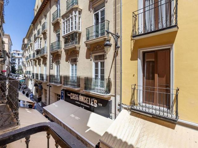 Piso en Venta en Granada