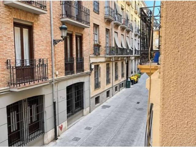 Piso en Venta en Granada