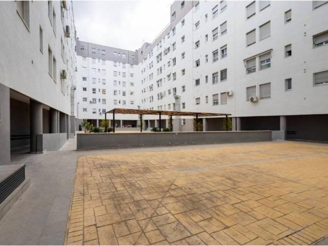 Piso en Venta en Granada