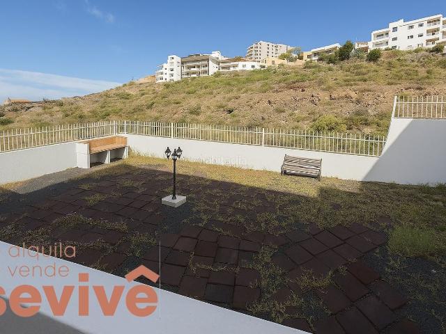 Piso en venta en Granadilla de Abona, Granadilla de Abona ciudad. ? Bajo en venta en Granadilla de Abona Terraza privativa y garaje opcional Vivienda práctica, accesible y con espacio exterior pr.