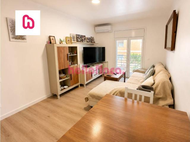 Piso en venta en Granollers, Congost. Piso reformado con 3 habitacione sy balcón en el barrio de lHostal Granollers. Pisos.