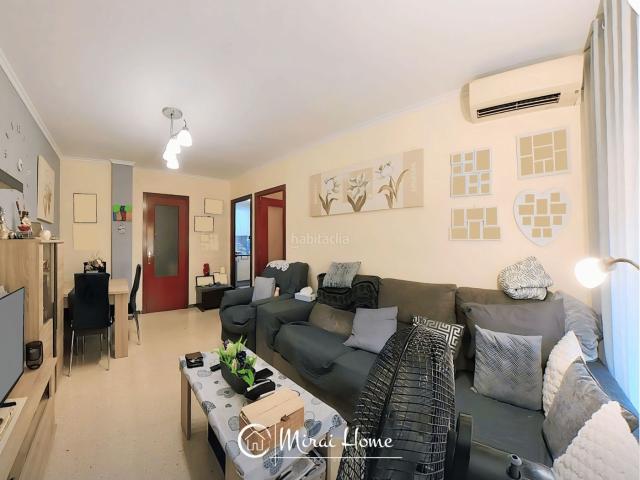 Piso en venta en Granollers, Sant miquel. de 3 habitaciones con balcón y ascensor en Sant Miquel, a 3 minutos de Granollers Centre. Pisos.