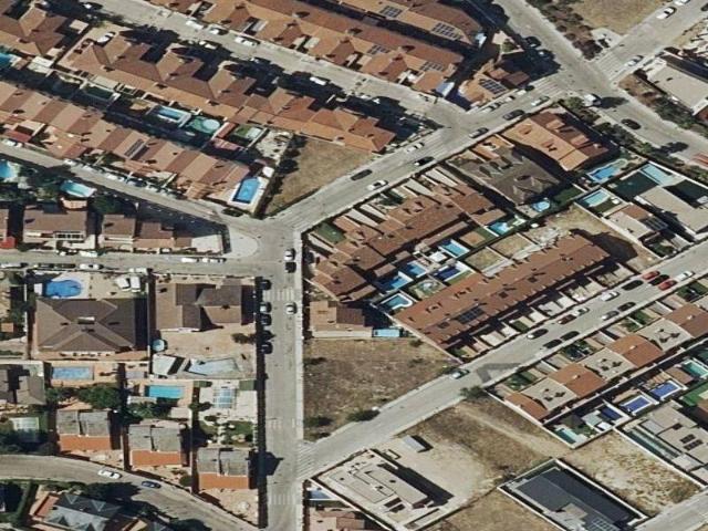 Piso en Venta en Griñón