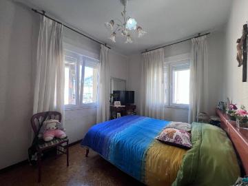 Piso en Venta en HUCA La Cadellada