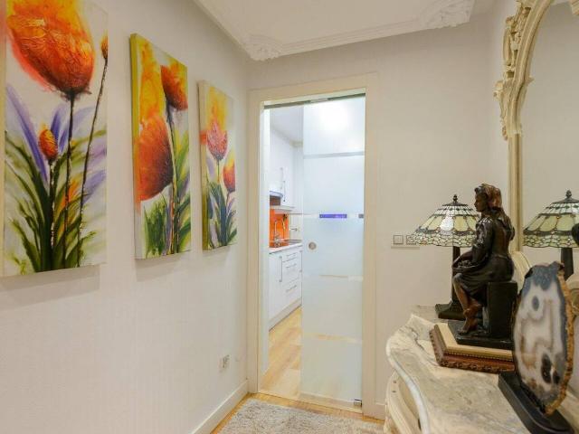 Piso en Venta en HUCA La Cadellada