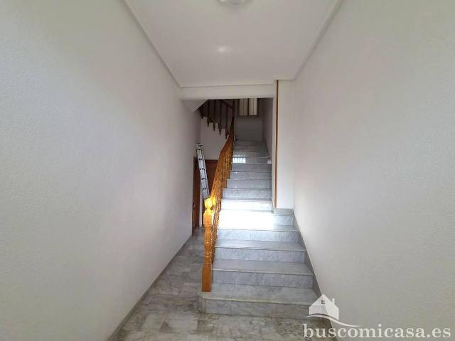 Piso en Venta en Huelma