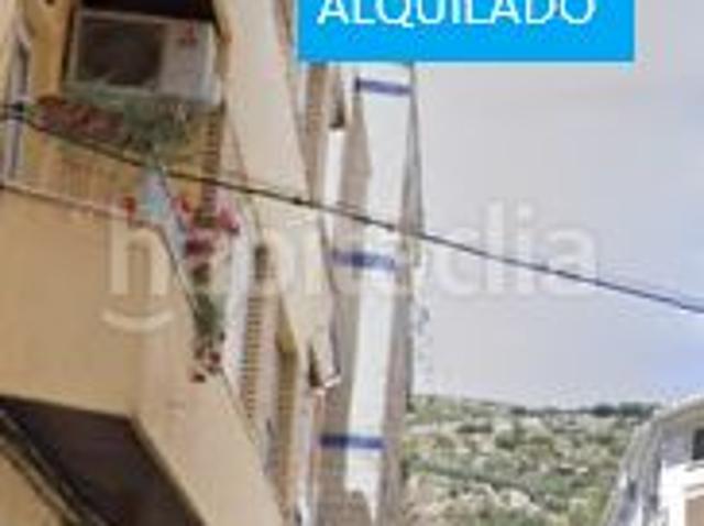 Piso en venta en Huelma. HuelmaPiso. Pisos.