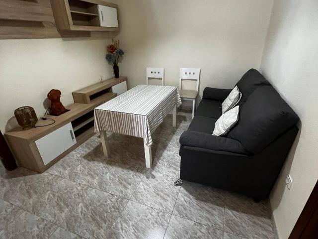 Piso en Venta en Huerta de la Reina Trassierra