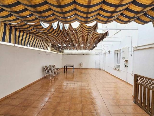 Piso en Venta en Huerta de la Reina Trassierra