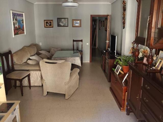 Piso en Venta en Huerta de la Reina Trassierra