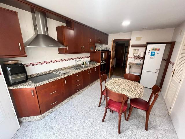 Piso en Venta en Huerta de la Reina Trassierra
