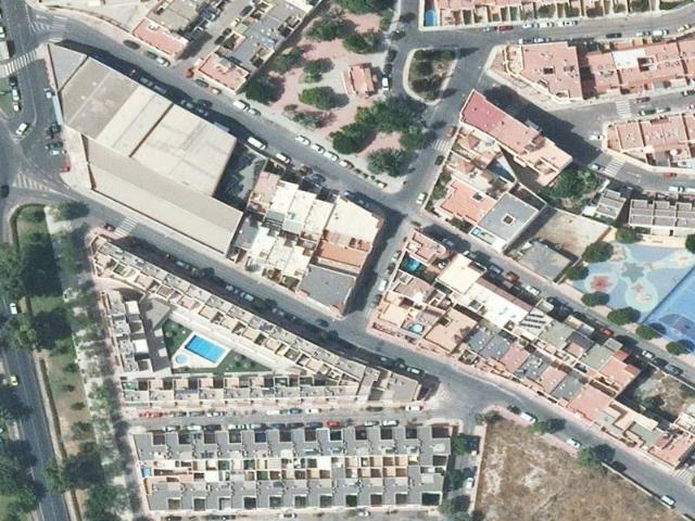 Piso en Venta en Huércal de Almería