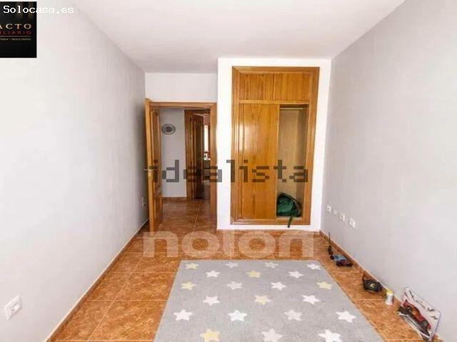 Piso en Venta en Huércal de Almería, Almería