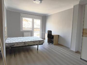 Piso en venta en Huesca, Casco Antiguo. Pisos.