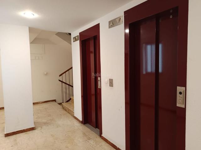Piso en venta en Huesca, Los Olivos. Pisos.
