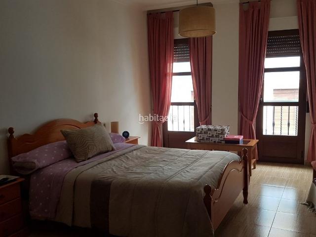 Piso en venta en Huéscar. Buena inversión. Pisos.