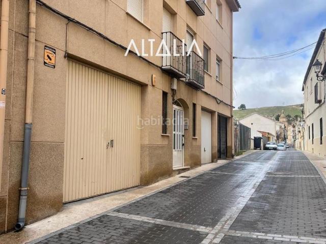 Piso en venta en Huete. EN VENTA PISO CENTRICO EN HUETE CON 3 HABITACIONES Y 2 BAÑOS. Pisos.