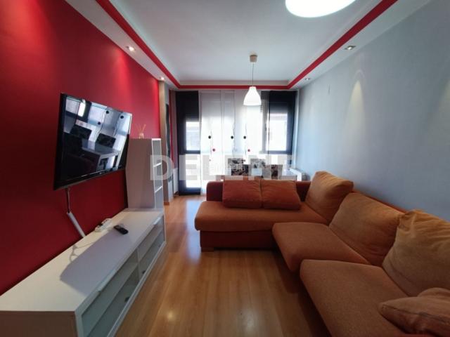 Piso en venta en Hellín. 2951 PISO CON GARAJE Y TRASTERO, ZONA MERCADONA. Pisos.