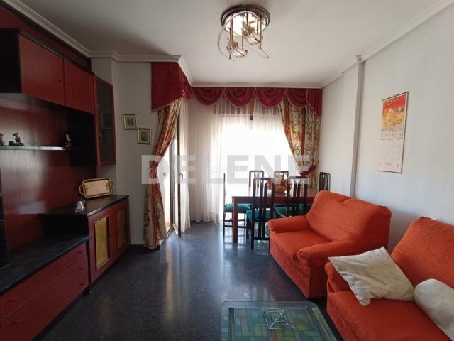 Piso en venta en Hellín. 2984 PISO, ZONA ISABEL LA CATÓLICA. Pisos.