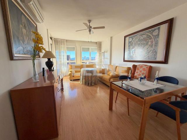 Piso en venta en Hellín. 3045 PISO CON GARAJE BALCÓN, ZONA GRANVÍA. Pisos.