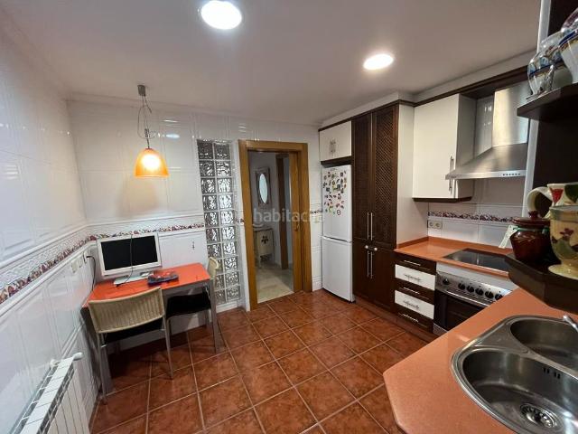 Piso en venta en Hellín. Vivienda cuatro dormitorios en Hellin Albacete. Pisos.