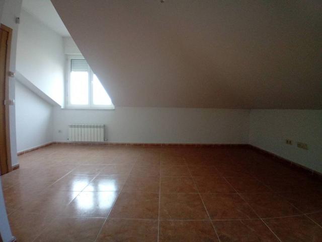 Piso en Venta en Hontanares de Eresma